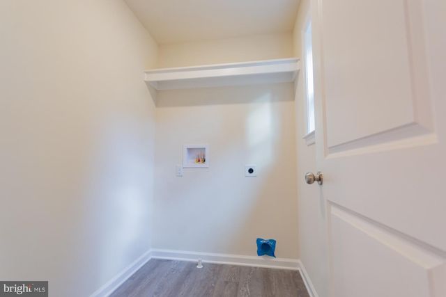 183 FOOTHILL LN, Harpers Ferry, WV 25425