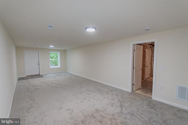 183 FOOTHILL LN, Harpers Ferry, WV 25425