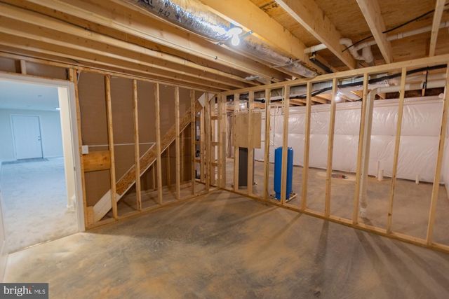 183 FOOTHILL LN, Harpers Ferry, WV 25425