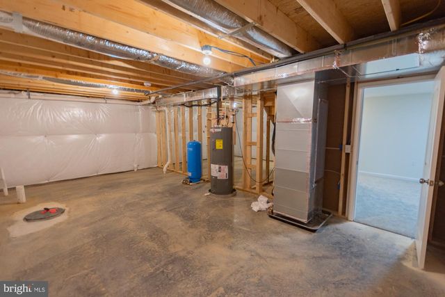 183 FOOTHILL LN, Harpers Ferry, WV 25425