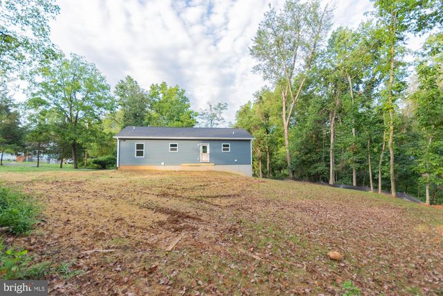 183 FOOTHILL LN, Harpers Ferry, WV 25425