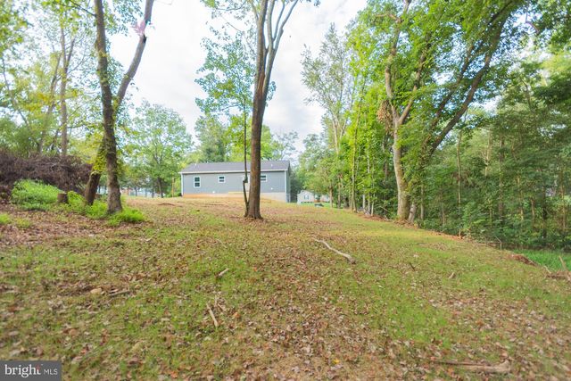 183 FOOTHILL LN, Harpers Ferry, WV 25425
