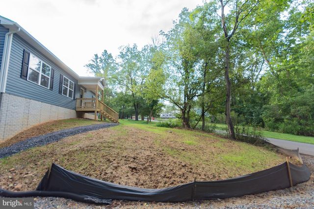 183 FOOTHILL LN, Harpers Ferry, WV 25425