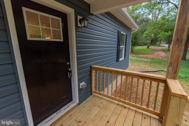 183 FOOTHILL LN, Harpers Ferry, WV 25425