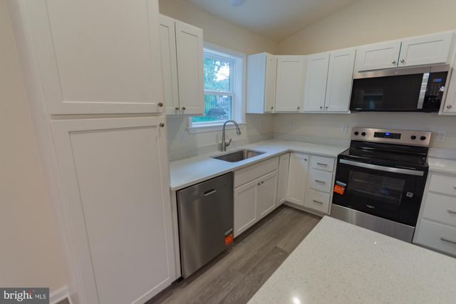 183 FOOTHILL LN, Harpers Ferry, WV 25425