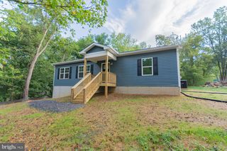 183 FOOTHILL LN, Harpers Ferry, WV 25425