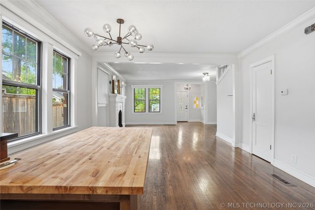 1624 S Victor Avenue, Tulsa, OK 74104