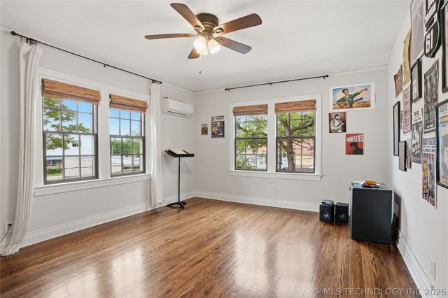 1624 S Victor Avenue, Tulsa, OK 74104