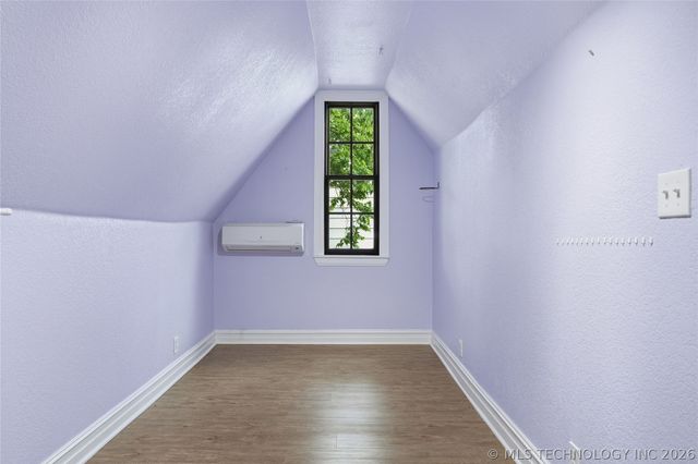 1624 S Victor Avenue, Tulsa, OK 74104