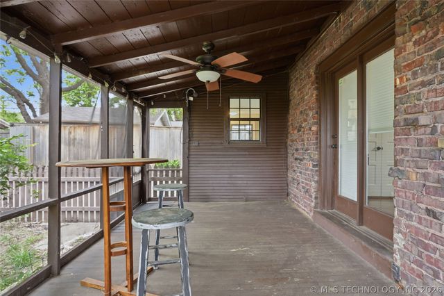 1624 S Victor Avenue, Tulsa, OK 74104