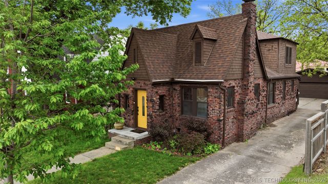 1624 S Victor Avenue, Tulsa, OK 74104