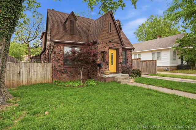 1624 S Victor Avenue, Tulsa, OK 74104