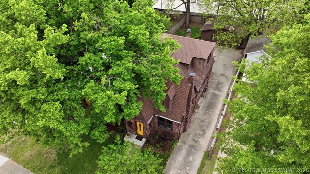 1624 S Victor Avenue, Tulsa, OK 74104