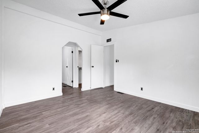 5107 Savannah Chase, Von Ormy, TX 78073