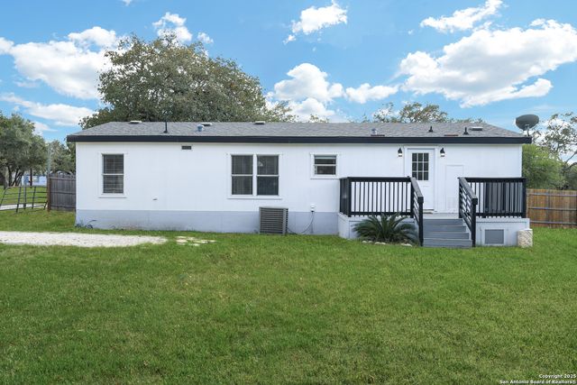 5107 Savannah Chase, Von Ormy, TX 78073