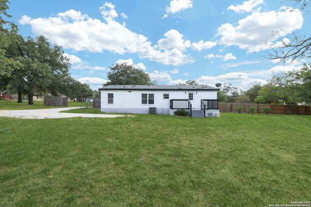 5107 Savannah Chase, Von Ormy, TX 78073