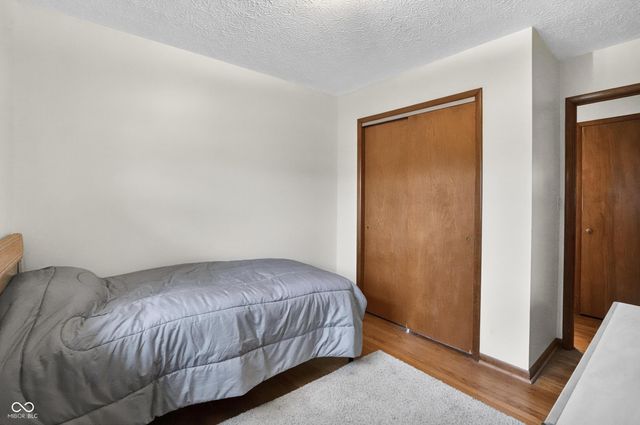 450 S High School Road, Indianapolis, IN 46241