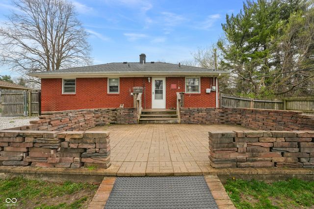 450 S High School Road, Indianapolis, IN 46241