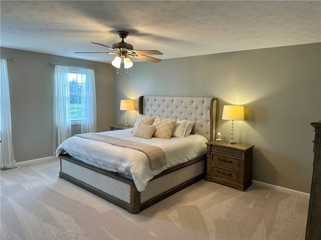 25 Crispin Court, Greece, NY 14612