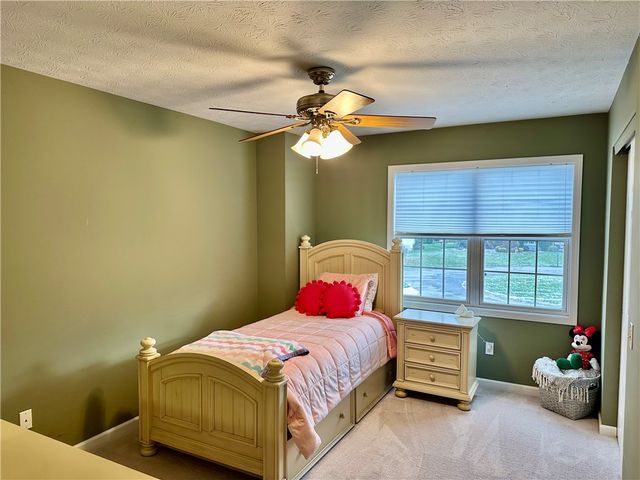 25 Crispin Court, Greece, NY 14612