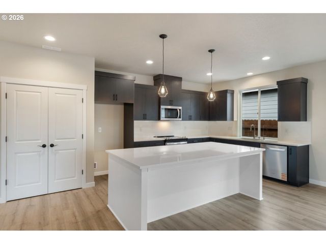 11033 Ne 131ST Ct, Vancouver, WA 98682
