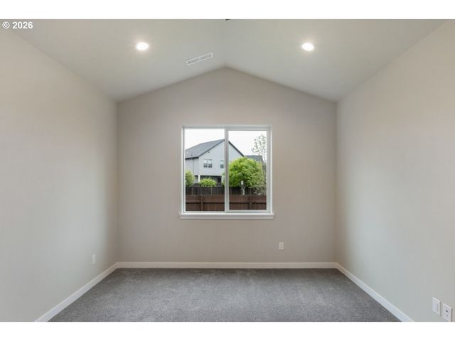 11033 Ne 131ST Ct, Vancouver, WA 98682