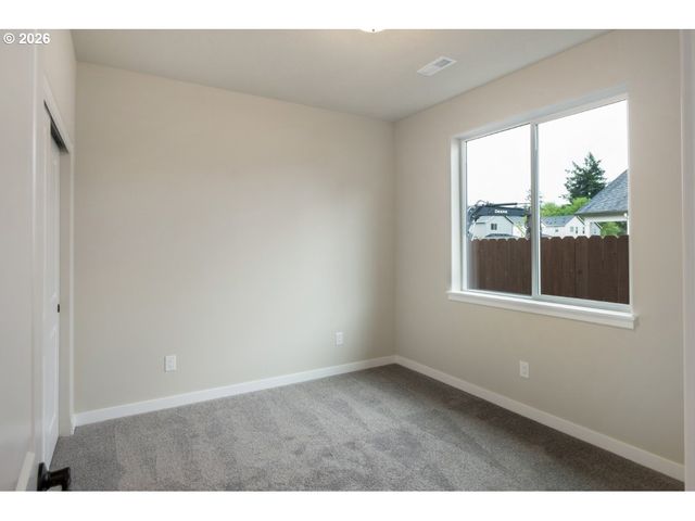 11033 Ne 131ST Ct, Vancouver, WA 98682