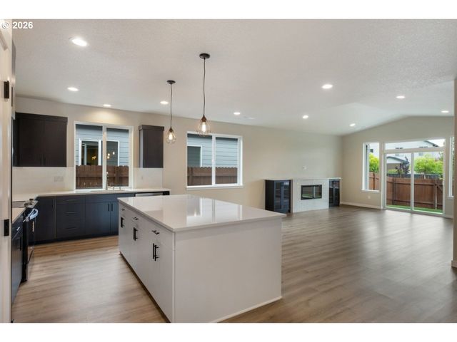 11033 Ne 131ST Ct, Vancouver, WA 98682