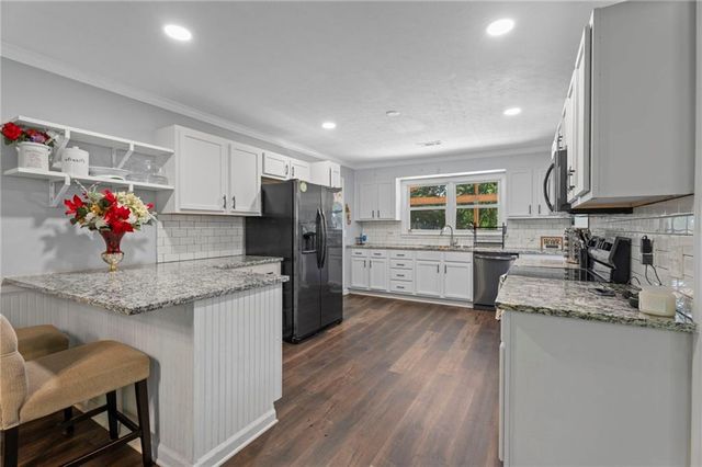 22 Virginia Road, Temple, GA 30179