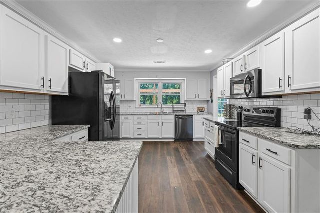22 Virginia Road, Temple, GA 30179