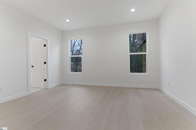 3388 E Croft Circle, Spartanburg, SC 29302