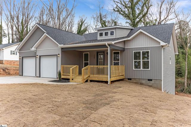 3388 E Croft Circle, Spartanburg, SC 29302