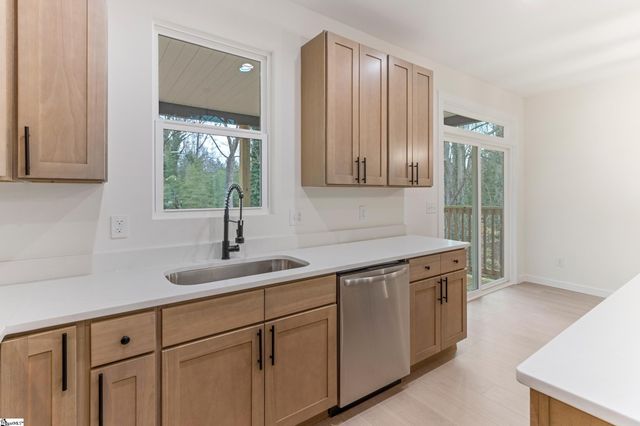 3388 E Croft Circle, Spartanburg, SC 29302