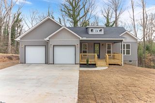 3388 E Croft Circle, Spartanburg, SC 29302