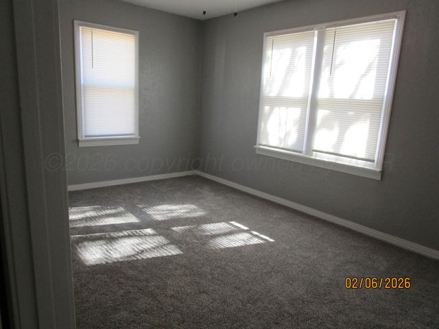 407 Morse Avenue, Stinnett, TX 79083