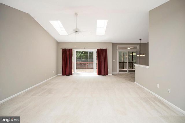 209 SAND TRAP LN, Locust Grove, VA 22508