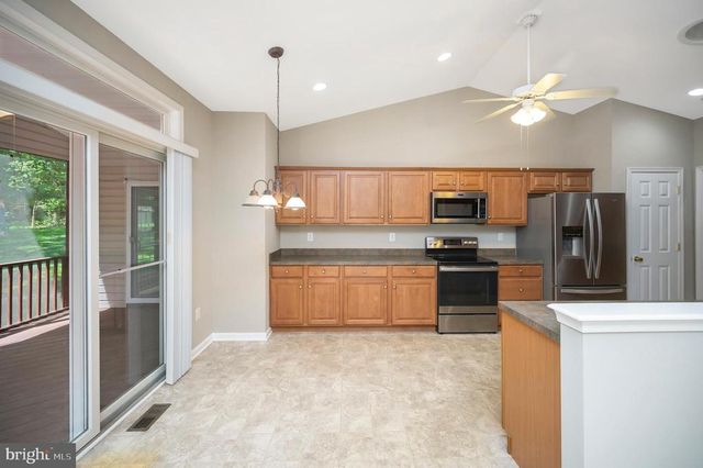 209 SAND TRAP LN, Locust Grove, VA 22508