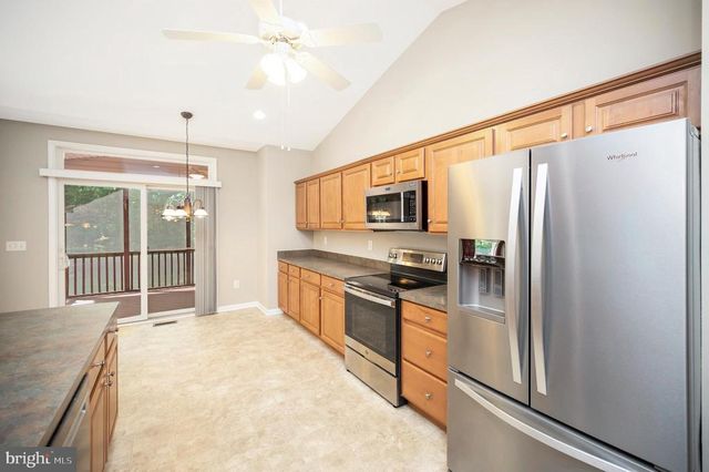 209 SAND TRAP LN, Locust Grove, VA 22508