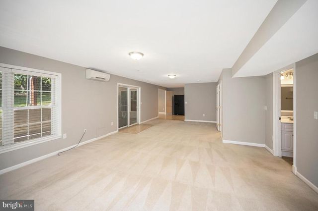 209 SAND TRAP LN, Locust Grove, VA 22508
