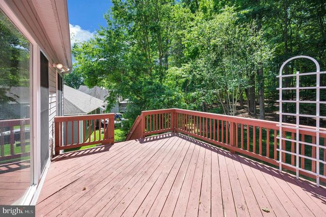 209 SAND TRAP LN, Locust Grove, VA 22508