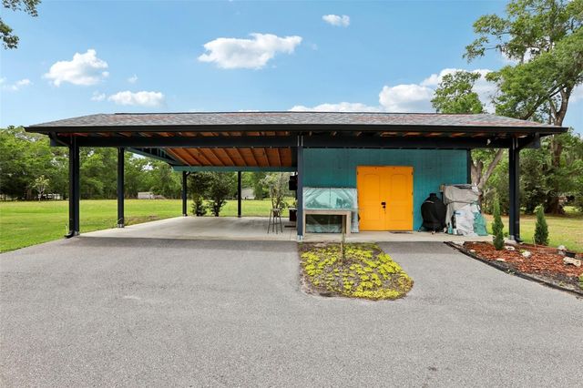 27616 MILLER ROAD, Dade City, FL 33525