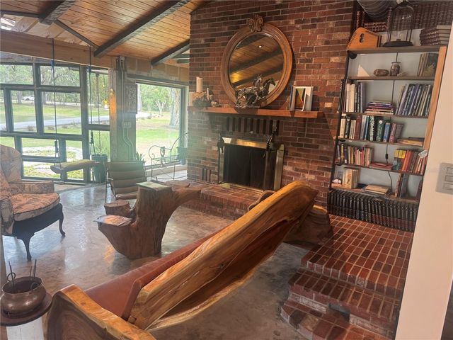 27616 MILLER ROAD, Dade City, FL 33525
