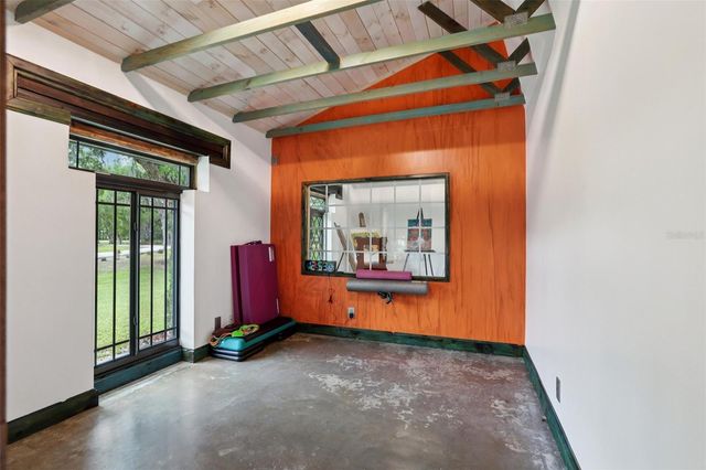 27616 MILLER ROAD, Dade City, FL 33525
