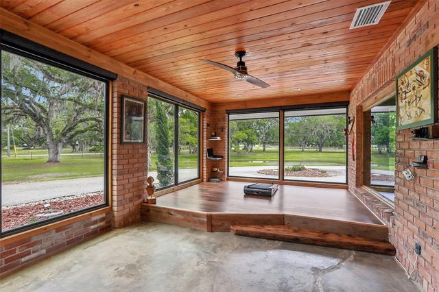 27616 MILLER ROAD, Dade City, FL 33525