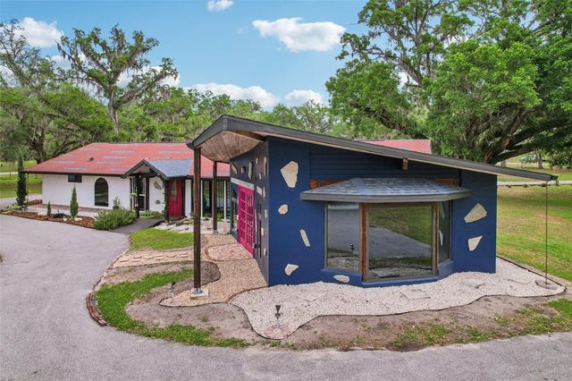 27616 MILLER ROAD, Dade City, FL 33525