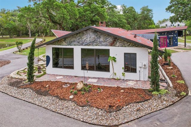 27616 MILLER ROAD, Dade City, FL 33525
