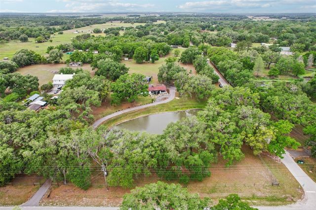 27616 MILLER ROAD, Dade City, FL 33525