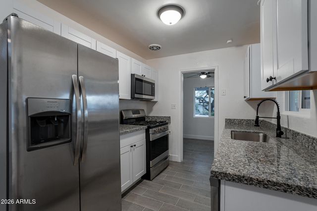 536 W 18th Street, Tempe, AZ 85281