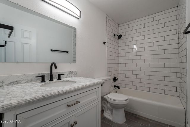 536 W 18th Street, Tempe, AZ 85281