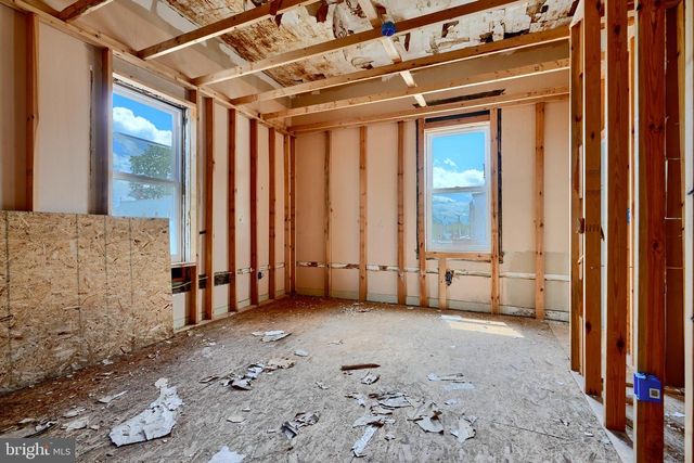 1520 POPLAR GROVE ST, Baltimore, MD 21216